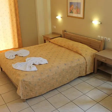 Varvaras Diamond 3* Platanes (Rethymno)