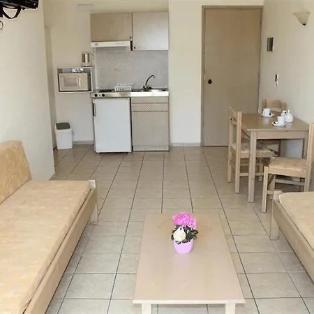 Varvaras Diamond 3* Platanes (Rethymno)